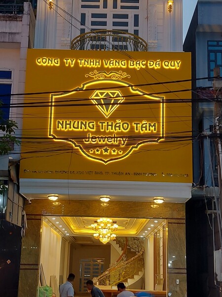 Thiết kế, thi công bảng hiệu đèn Led - Quảng Cáo Nguyễn Vinh - Công Ty TNHH Thương Mại Dịch Vụ Thiết Kế Quảng Cáo Nguyễn Vinh